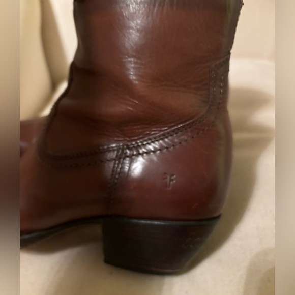 Frye brown western ankle boots/booties - Picture 2 of 10